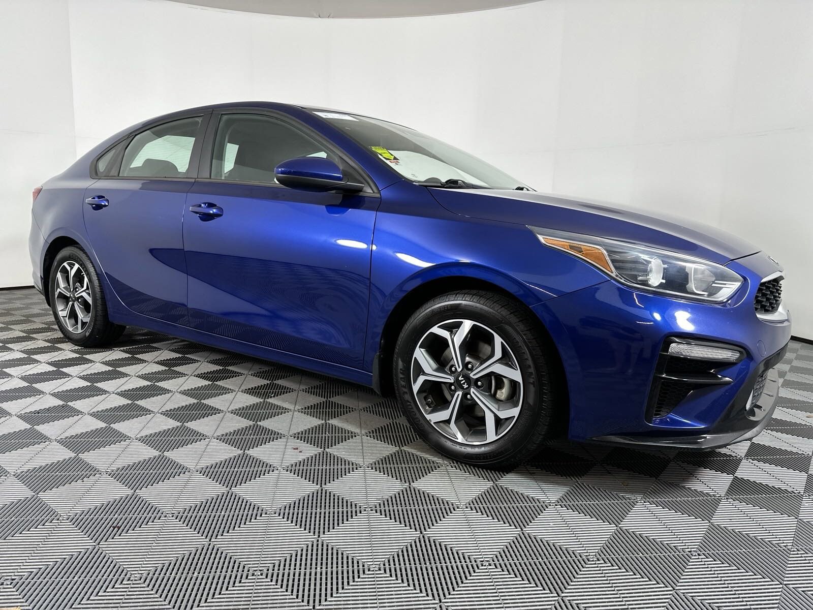 Used 2020 Kia FORTE LXS with VIN 3KPF24AD8LE242205 for sale in Pensacola, FL