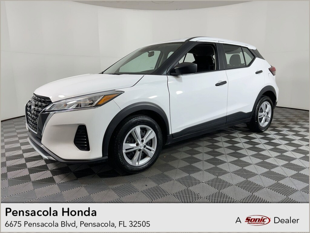 Used 2024 Nissan Kicks S SUV