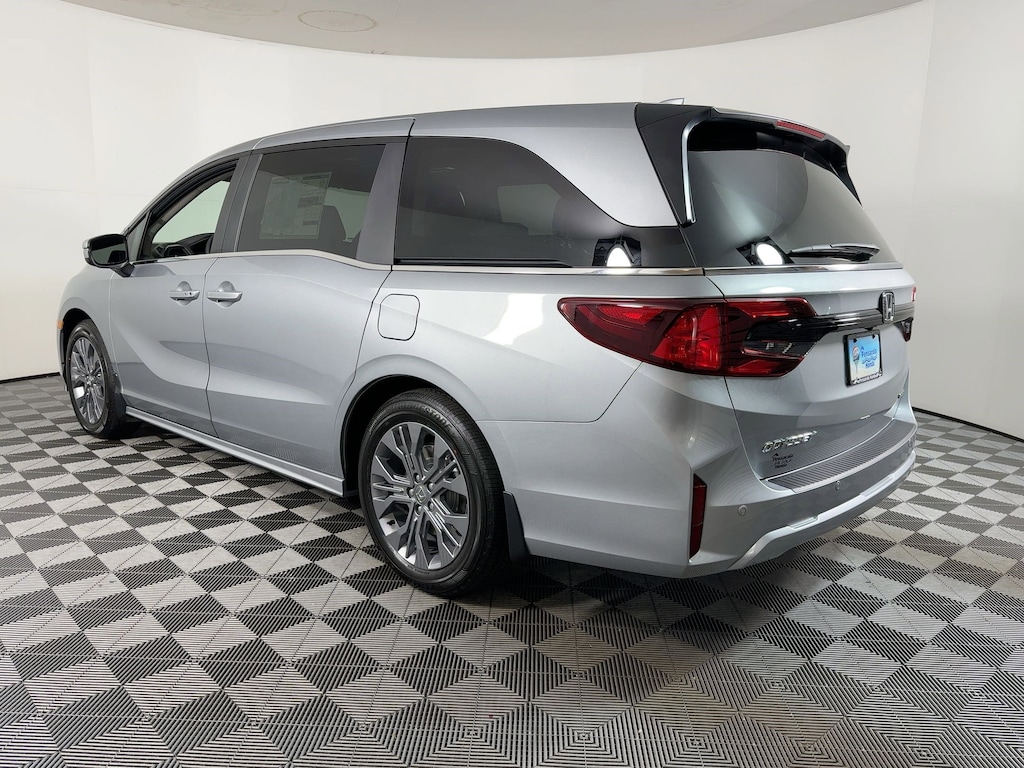 New 2026 Honda Odyssey Touring Van Passenger