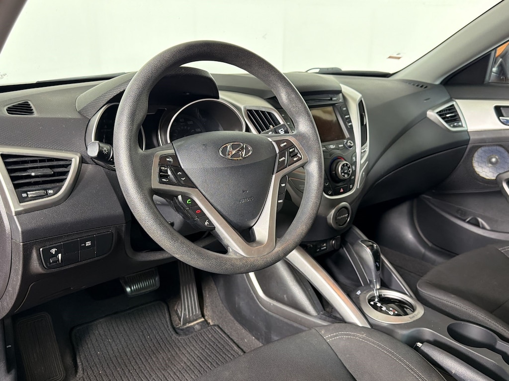 Used 2014 Hyundai Veloster Veloster w/Black (3dr Cpe Auto w/Black Int) Hatchback