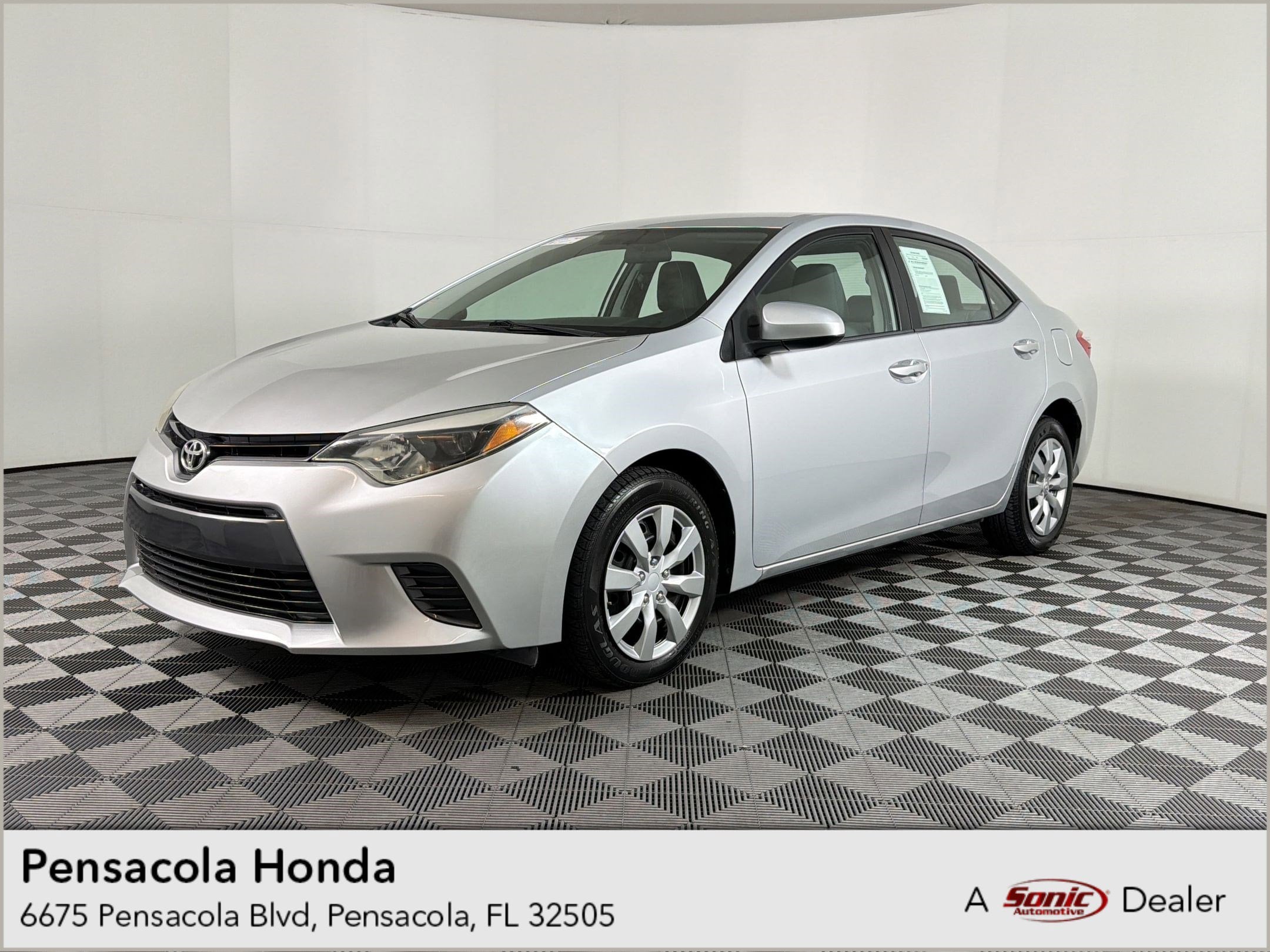 2015 Toyota Corolla LE AT's photo