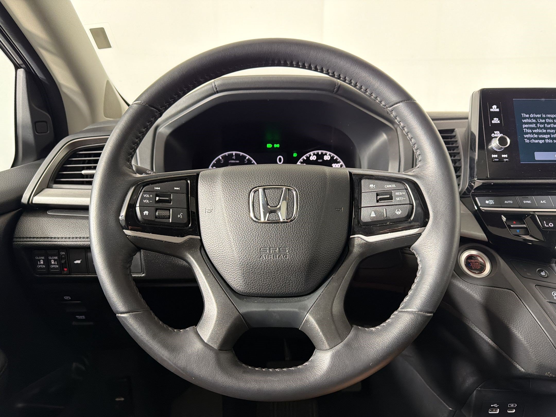 2025 Honda Odyssey EX-L - Photo 9