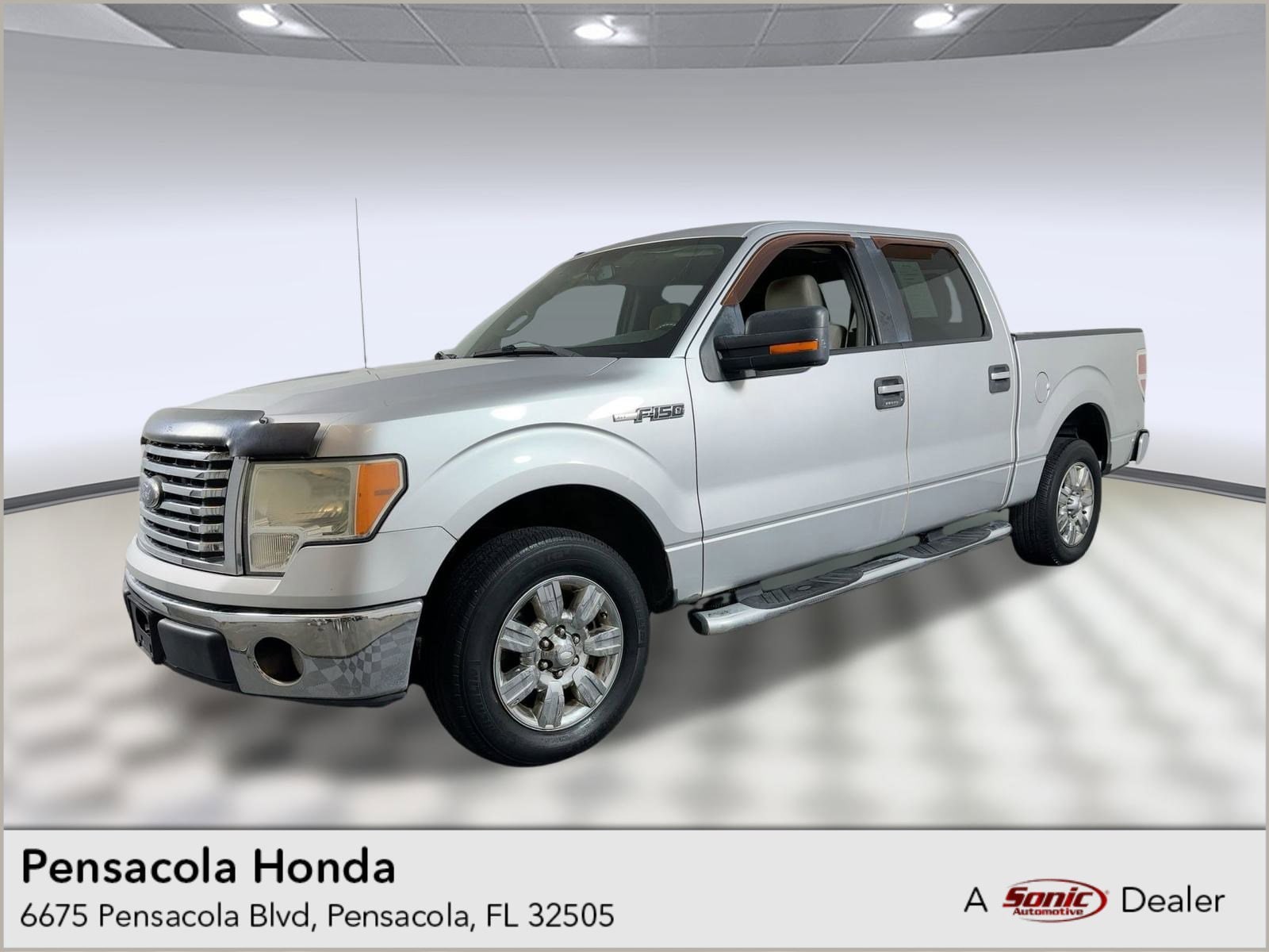 2010 Ford F-150 XLT's photo