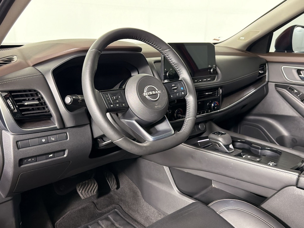 Used 2023 Nissan Rogue Platinum SUV