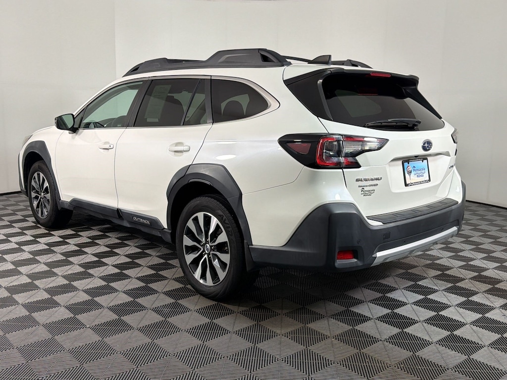 Used 2023 Subaru Outback Limited SUV