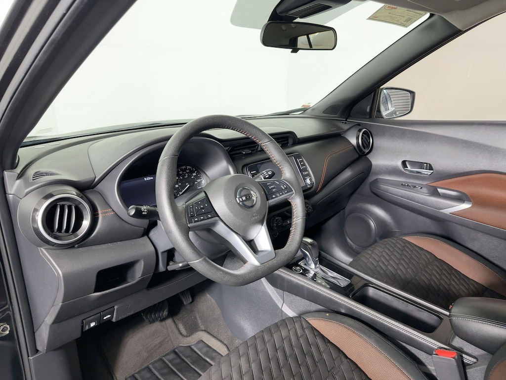 Used 2021 Nissan Kicks SR SUV