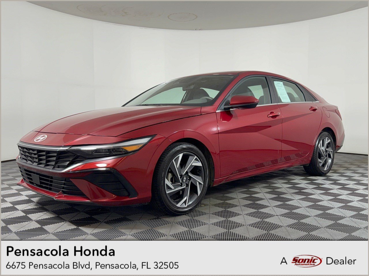 Used 2025 Hyundai Elantra SEL Convenience Sedan