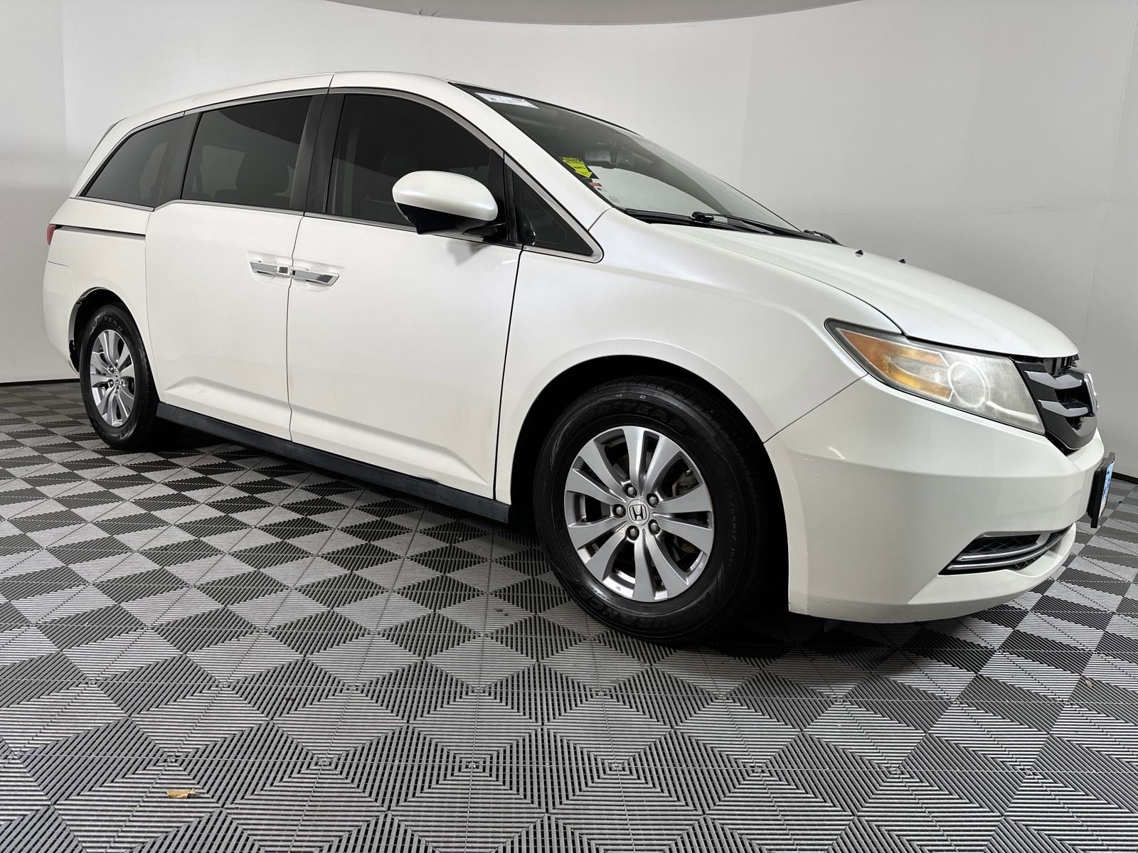 Used 2017 Honda Odyssey EX-L with VIN 5FNRL5H6XHB004168 for sale in Pensacola, FL