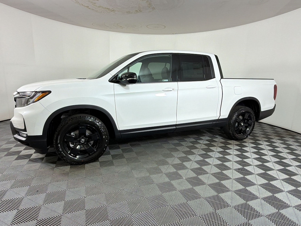 New 2026 Honda Ridgeline Black Edition Two-Tone Truck Crew Cab