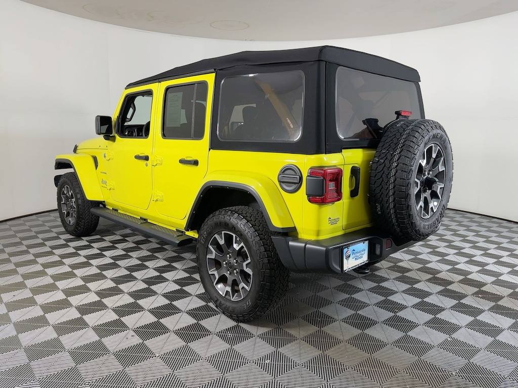 Used 2024 Jeep Wrangler Sahara SUV