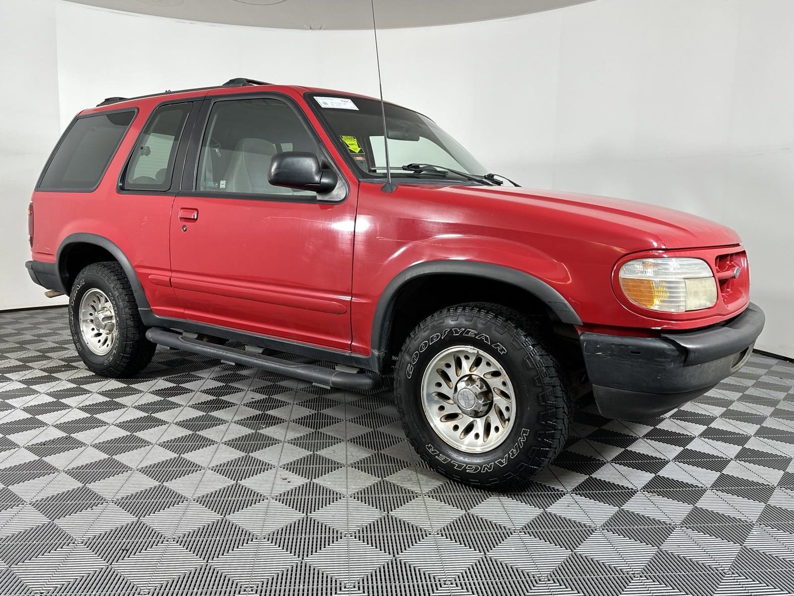 Used 1998 Ford Explorer Sport SPORT with VIN 1FMYU22X7WUD26887 for sale in Pensacola, FL