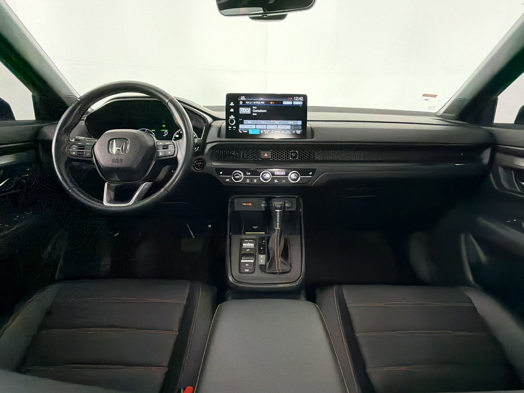 2025 Honda CR-V Sport-L - Photo 16