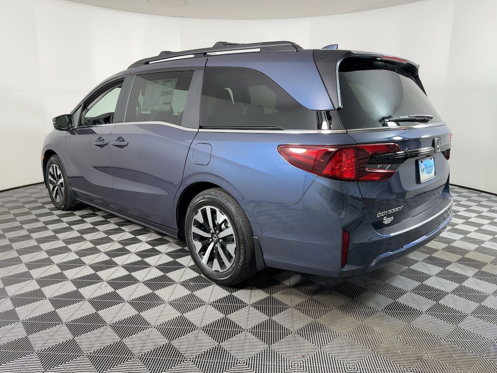 New 2026 Honda Odyssey EX-L Van Passenger