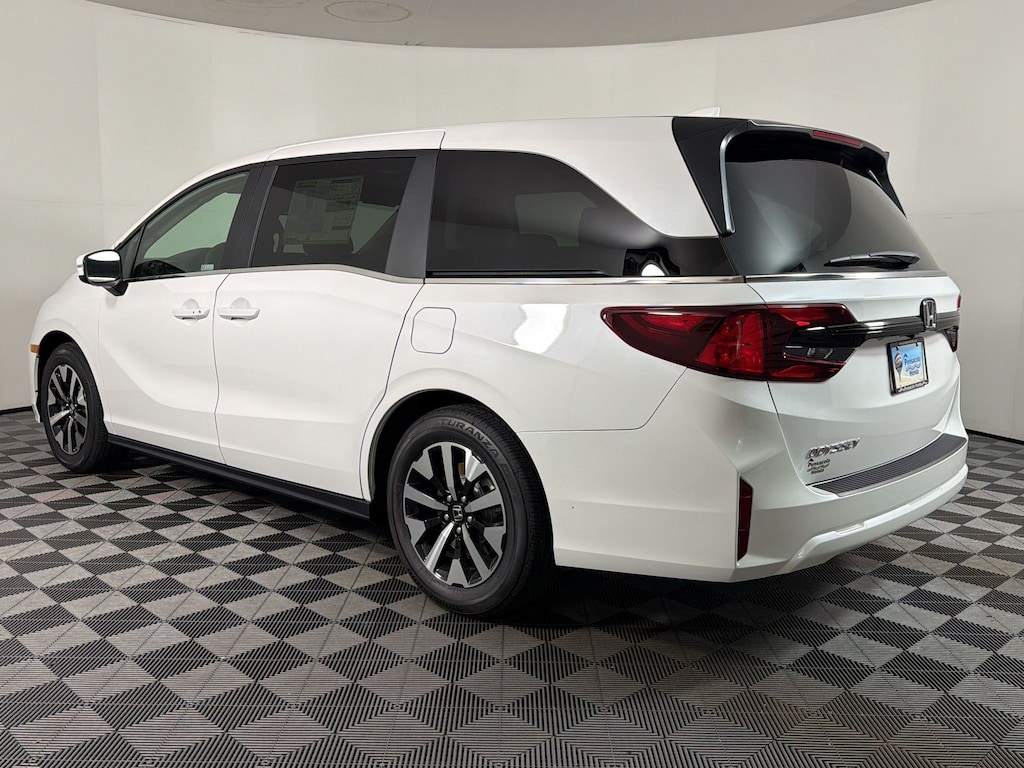 New 2026 Honda Odyssey EX-L Van Passenger