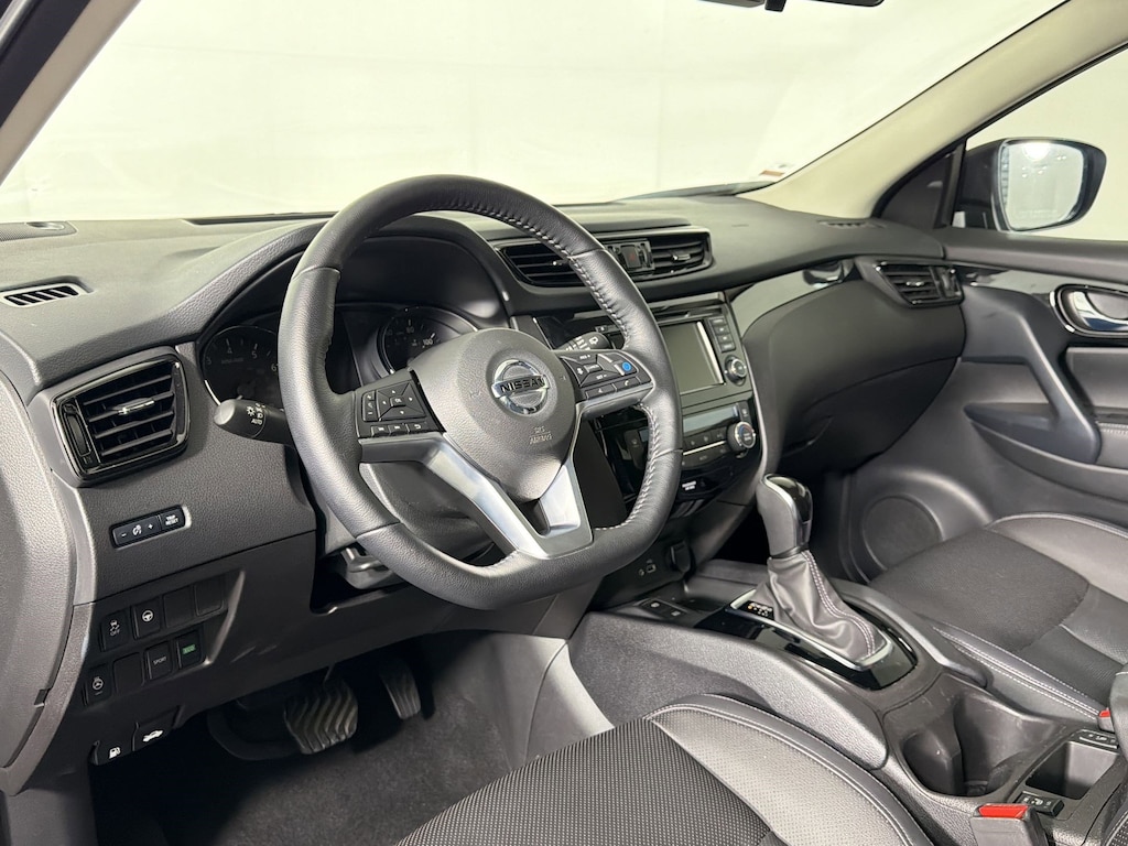 Used 2022 Nissan Rogue Sport SL SUV