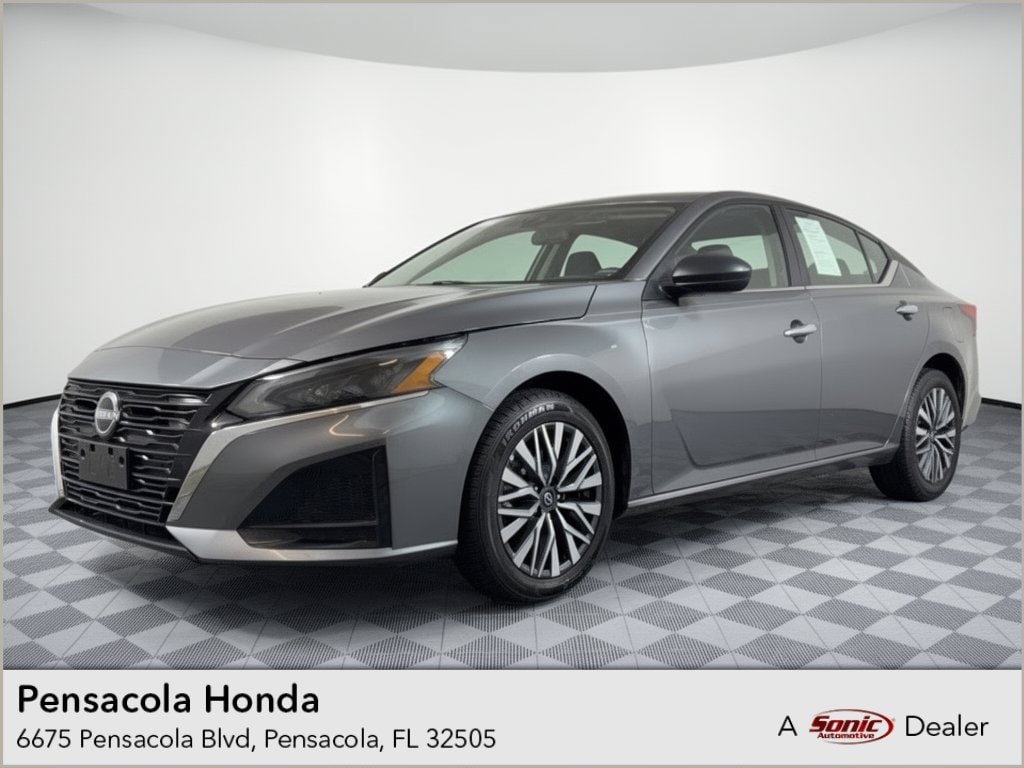2025 Nissan Altima