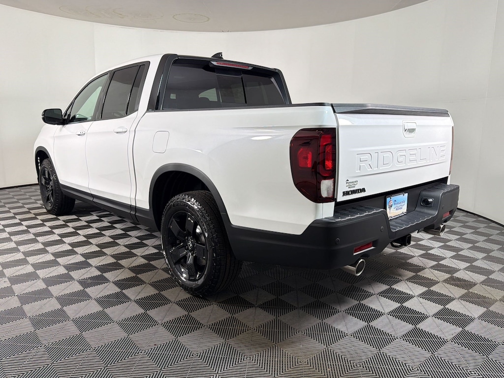 New 2026 Honda Ridgeline Black Edition Two-Tone Truck Crew Cab