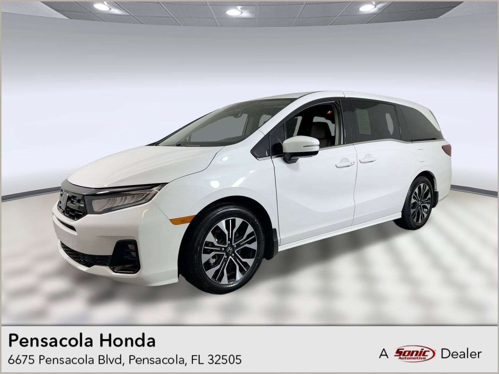 2025 Honda Odyssey Elite's photo