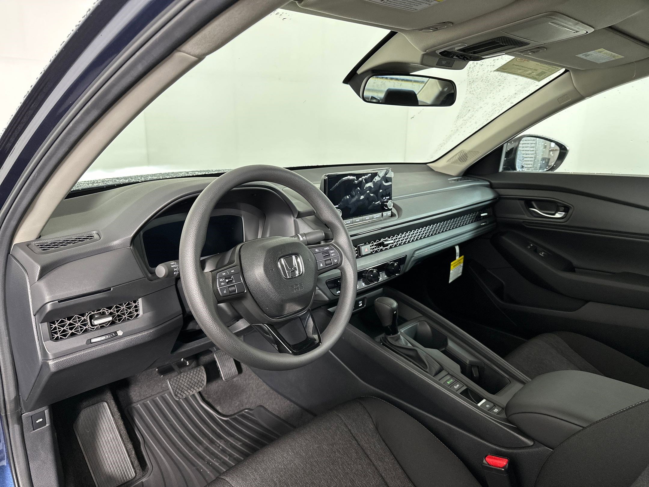 2025 Honda Accord SE photo 3