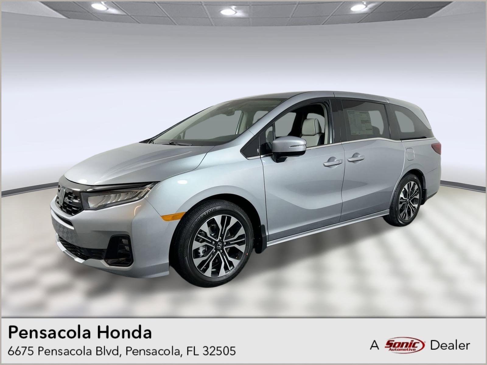 2026 Honda Odyssey Elite's photo