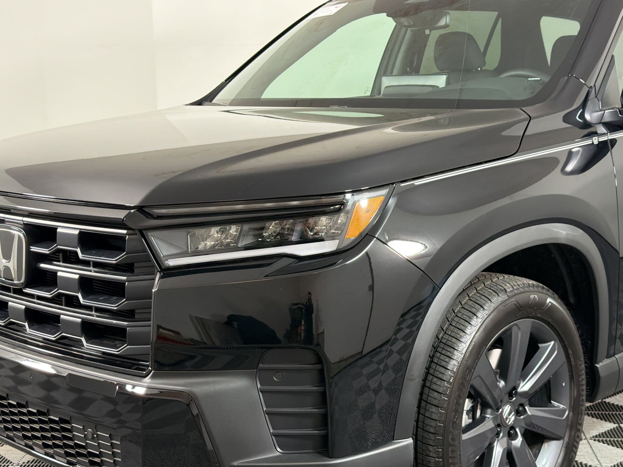 2026 Honda Pilot Sport - Photo 9