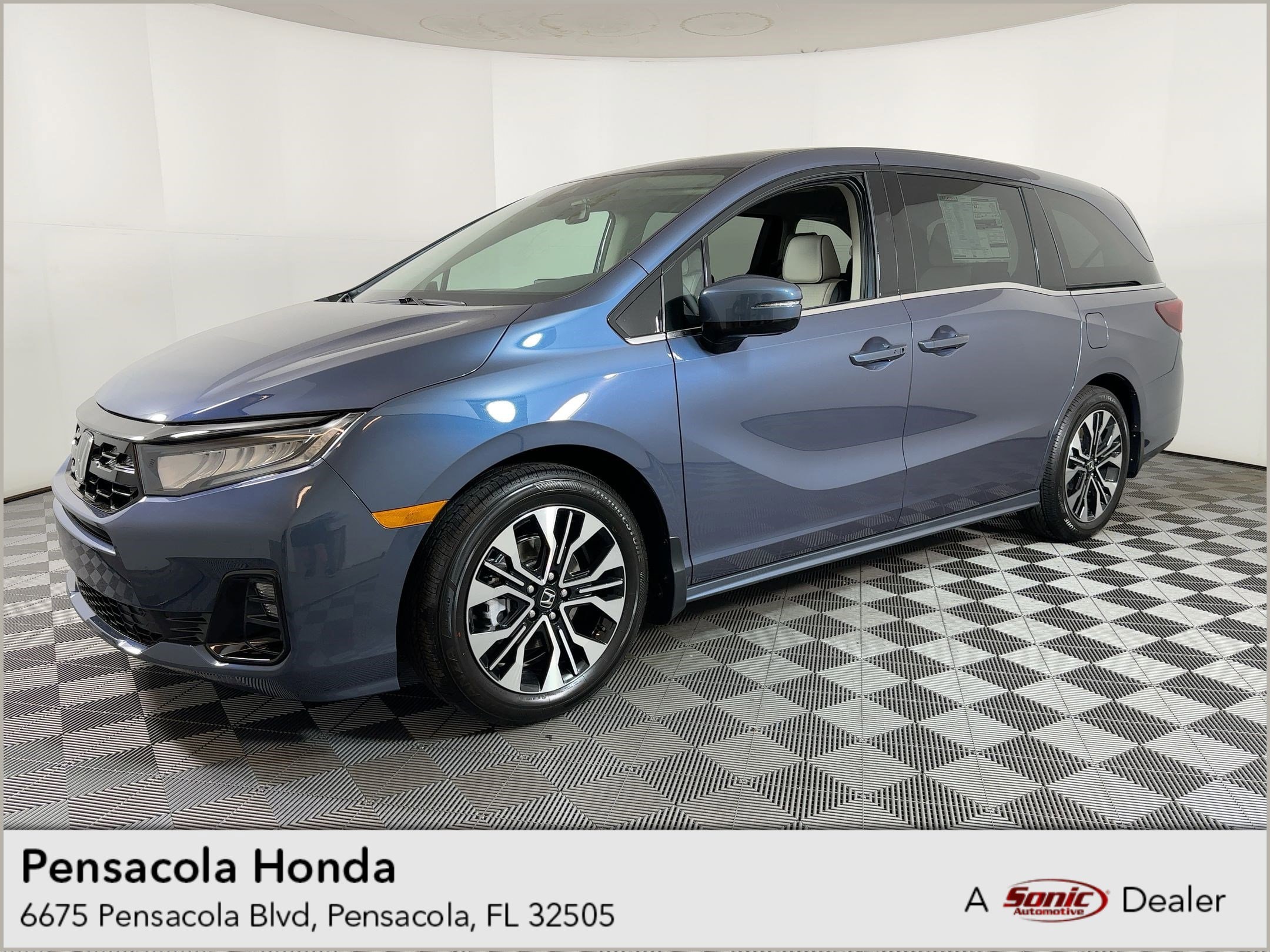 2026 Honda Odyssey Elite's photo