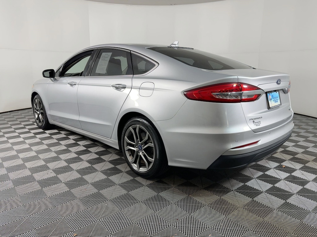 Used 2019 Ford Fusion SEL Sedan