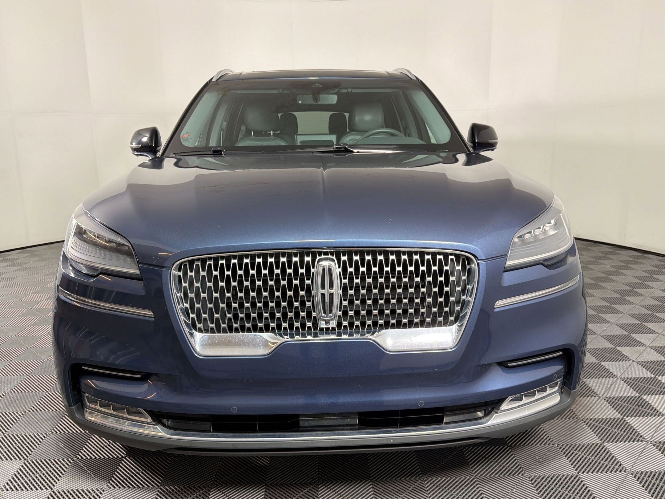 Aviator Reserve SUV