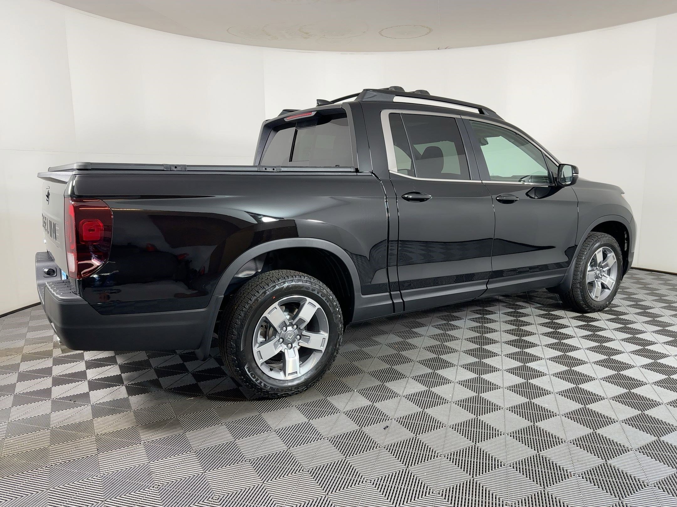2026 Honda Ridgeline RTL - Photo 8
