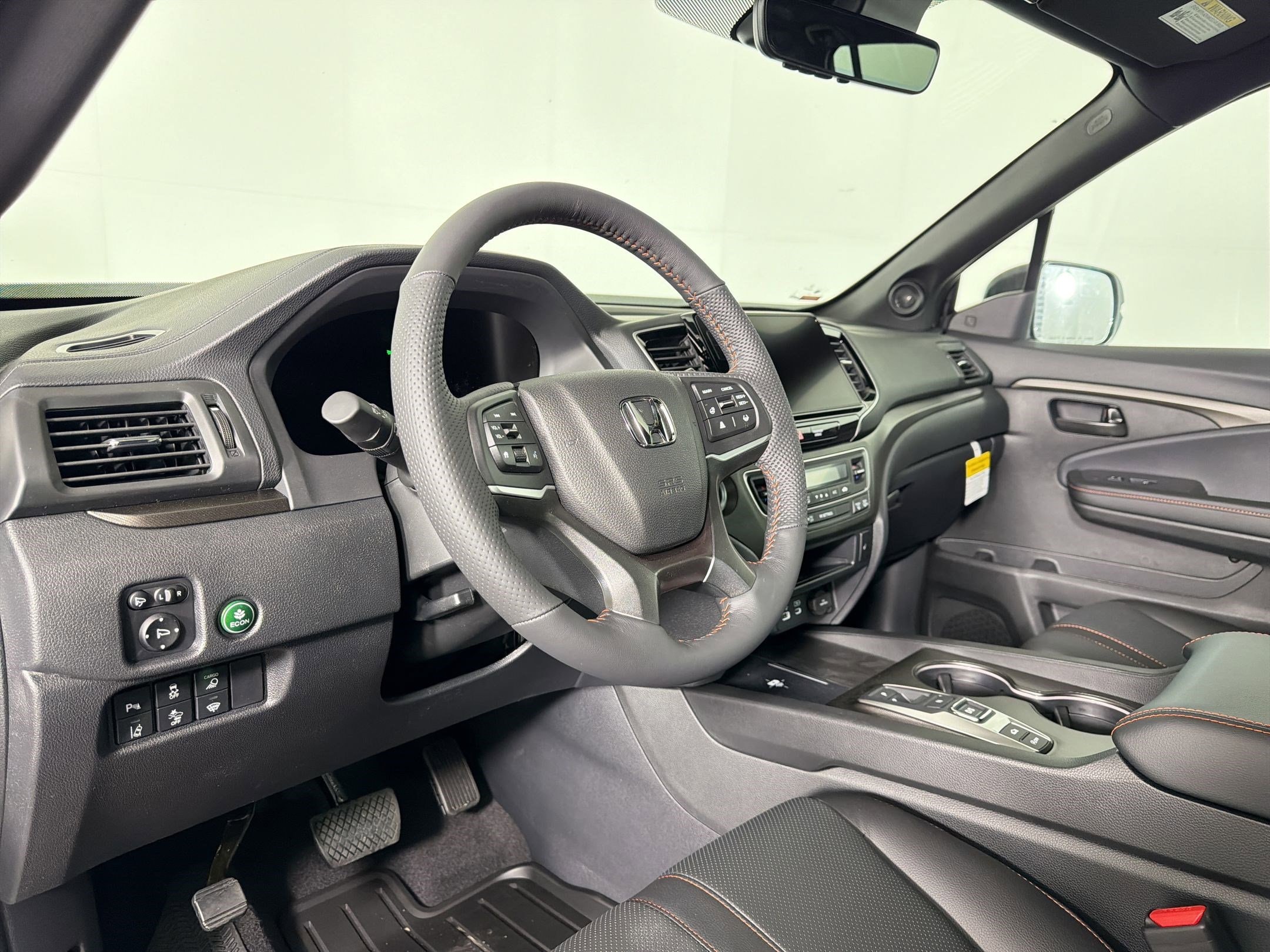 2026 Honda Ridgeline TrailSport - Photo 4