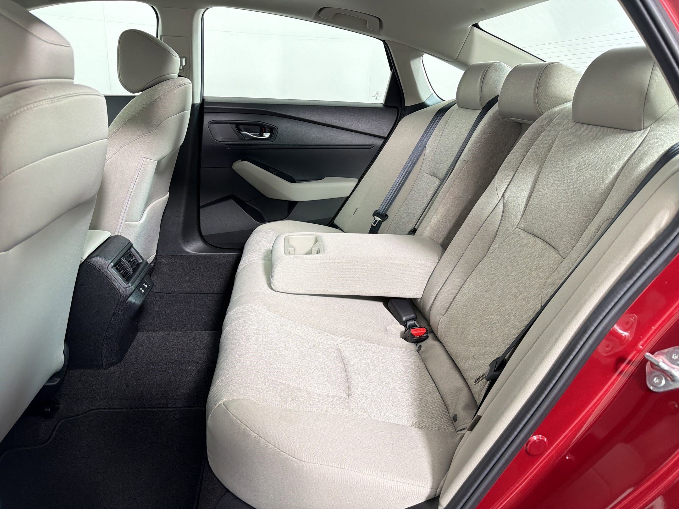 2026 Honda Accord SE - Photo 13