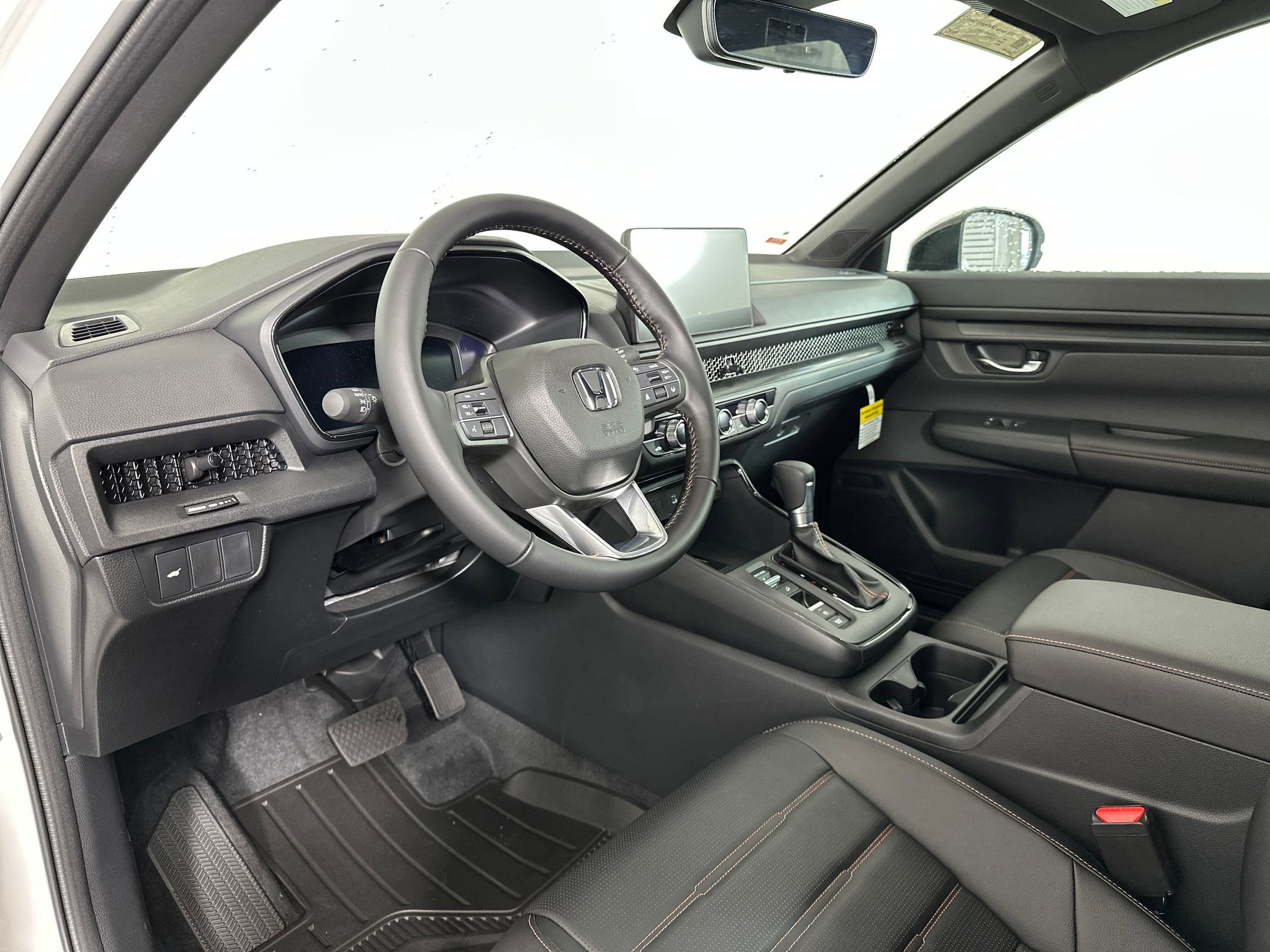 2026 Honda CR-V Hybrid Sport-L photo 3