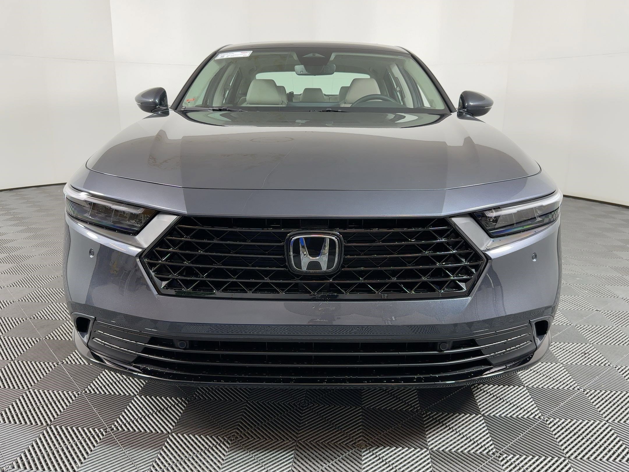 2025 Honda Accord Hybrid EX-L photo 4