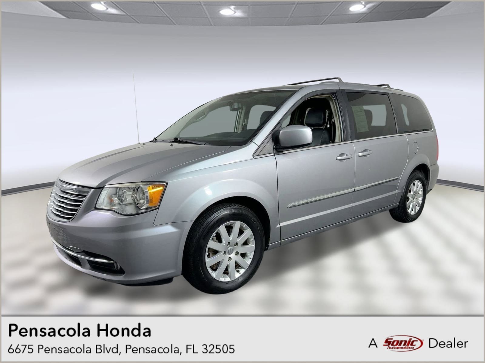 2014 Chrysler Town & Country Touring
