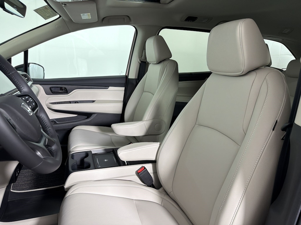 New 2026 Honda Odyssey EX-L Van Passenger