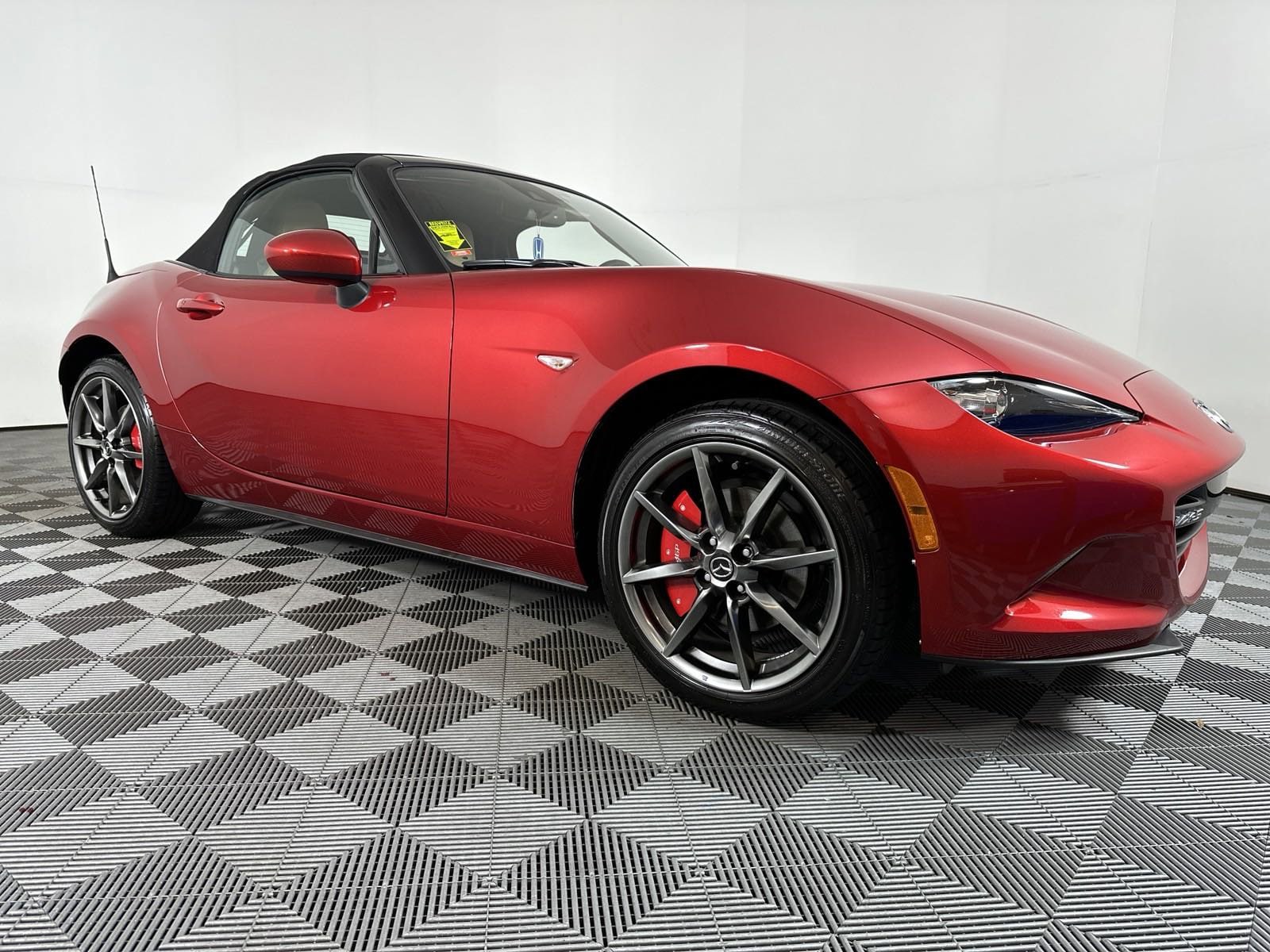 Used 2016 Mazda MX-5 Miata Grand Touring with VIN JM1NDAD75G0101049 for sale in Pensacola, FL