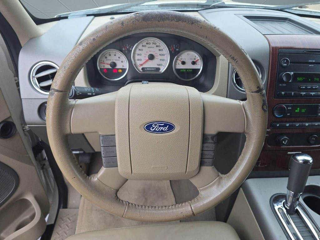 Used 2006 Ford F-150 SuperCrew Lariat Truck SuperCrew Cab