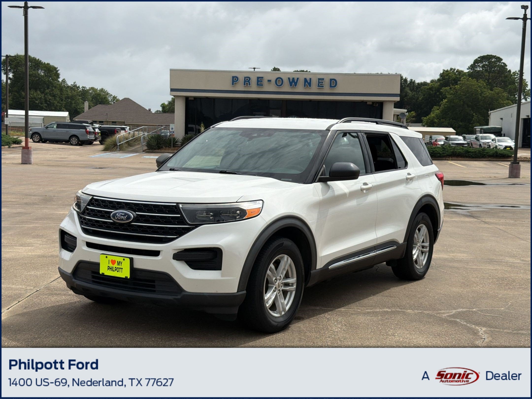 Explorer XLT SUV