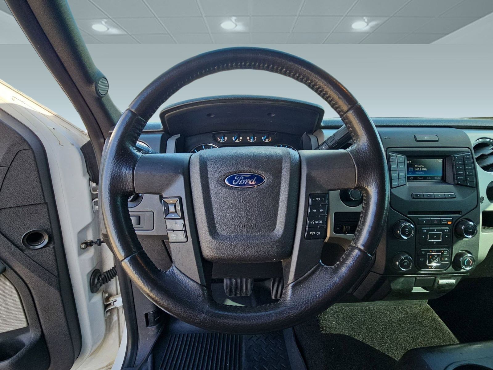 2014 Ford F-150 XLT photo 4