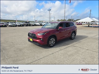 Used Used 2022 Toyota Highlander XLE SUV in Nederland