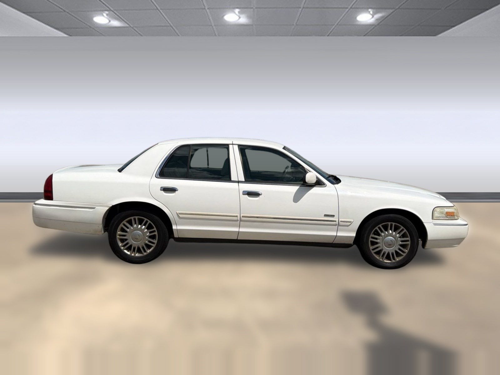 Grand Marquis LS Sedan