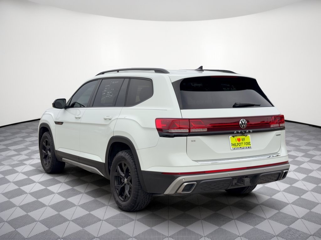 Used 2024 Volkswagen Atlas 2.0T Peak Edition SE w/Technology SUV