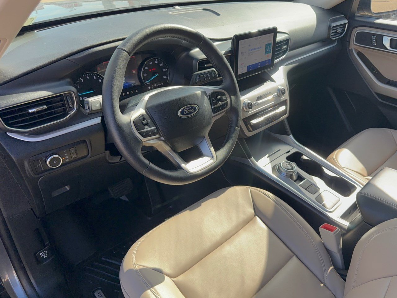 Used 2024 Ford Explorer XLT SUV