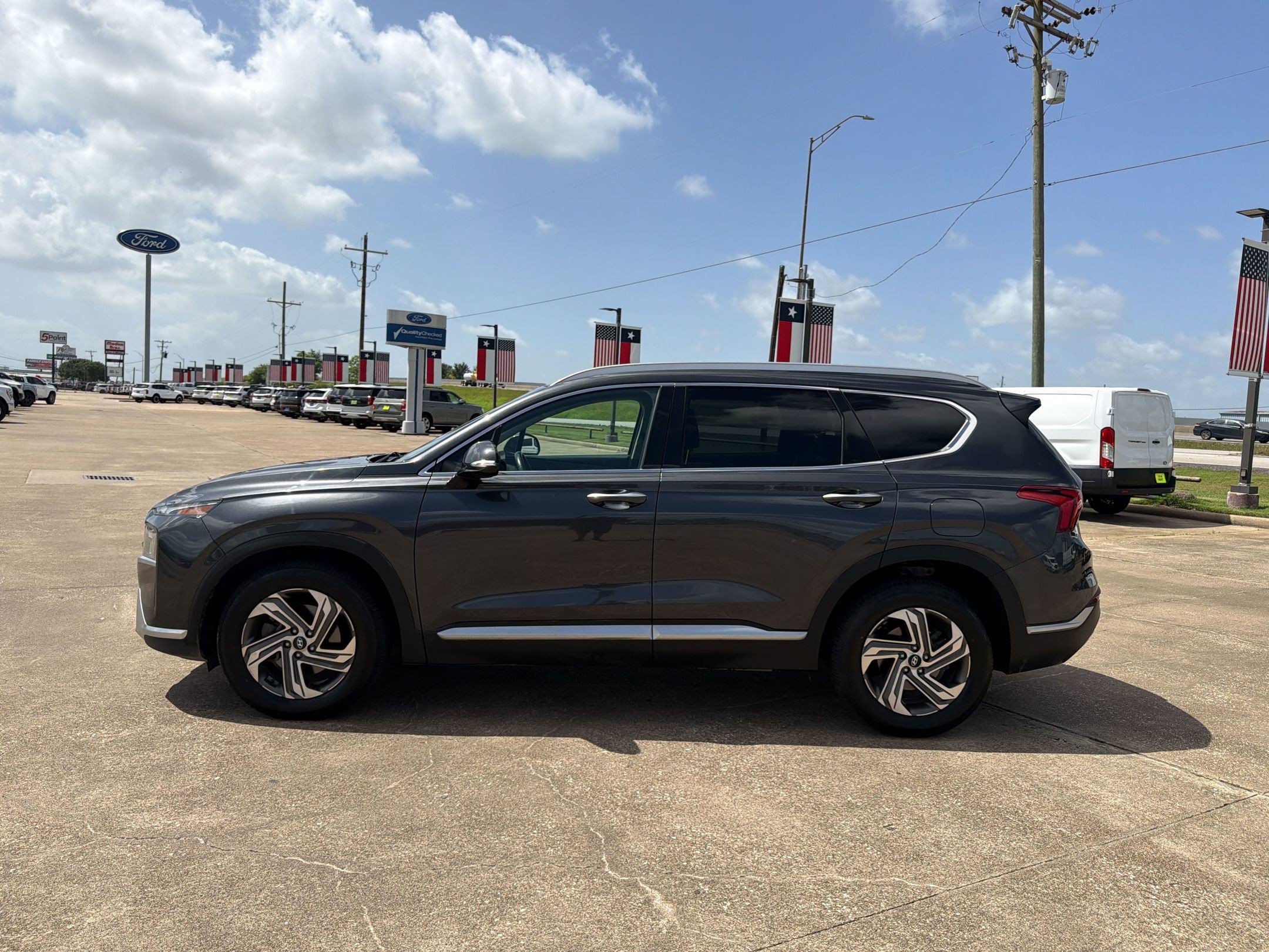 Santa Fe SEL SUV
