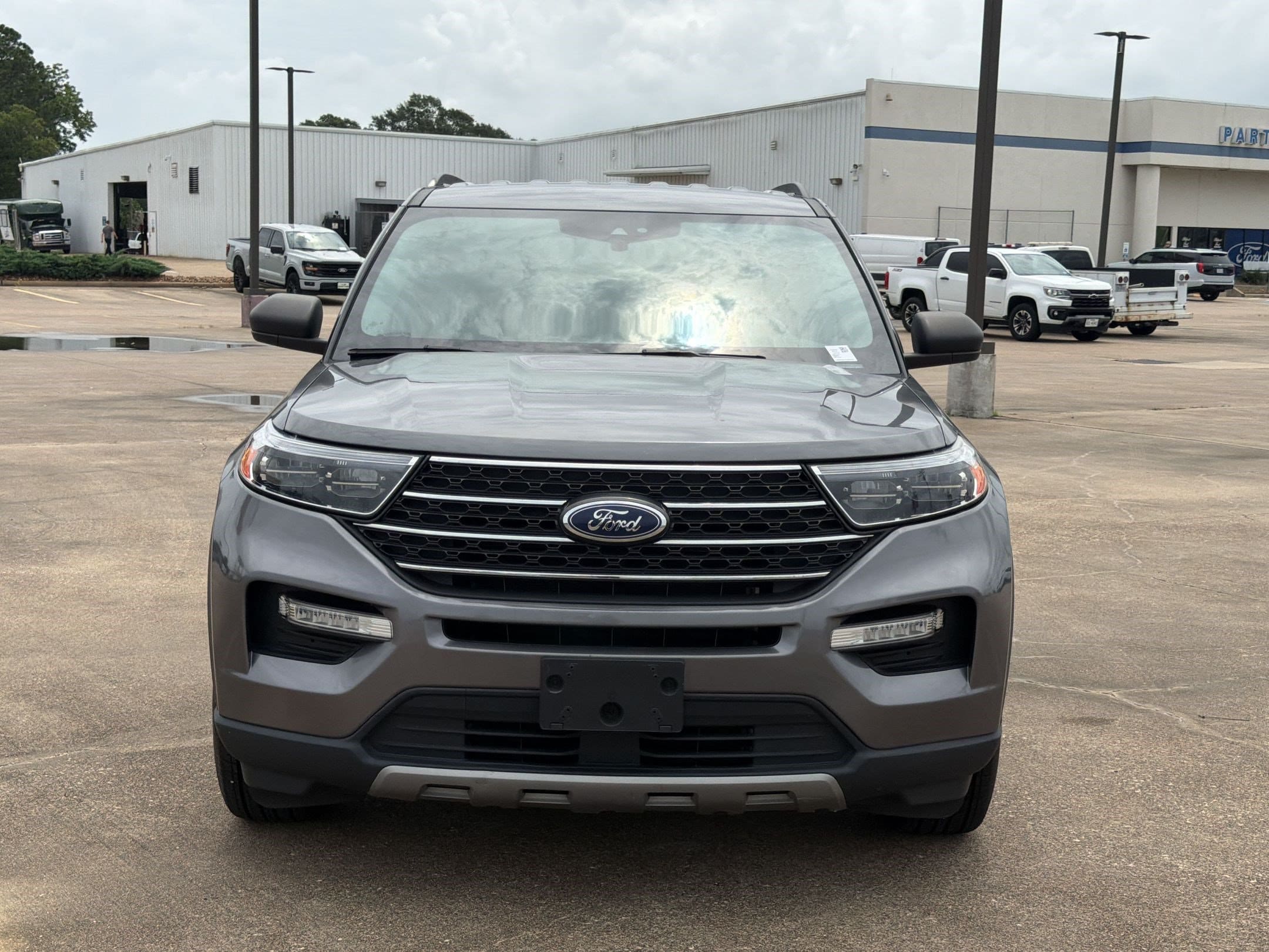 Explorer XLT SUV