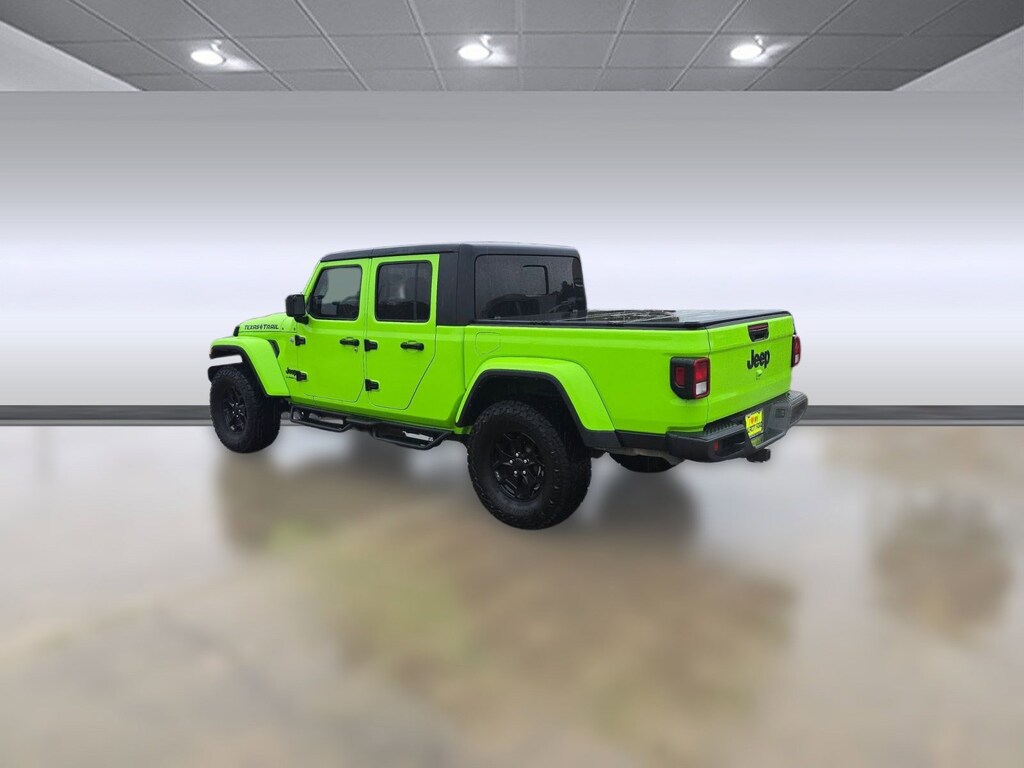 Used 2022 Jeep Gladiator Texas Trail Truck Crew Cab
