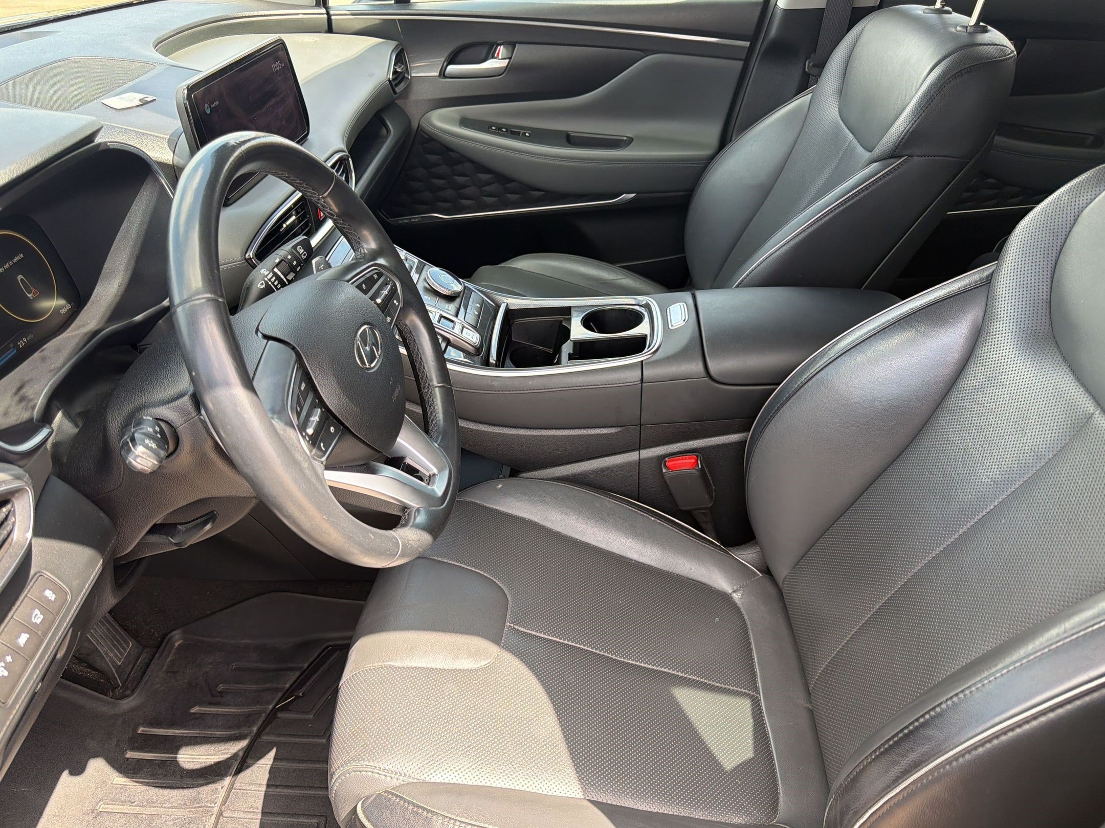 Santa Fe SEL SUV