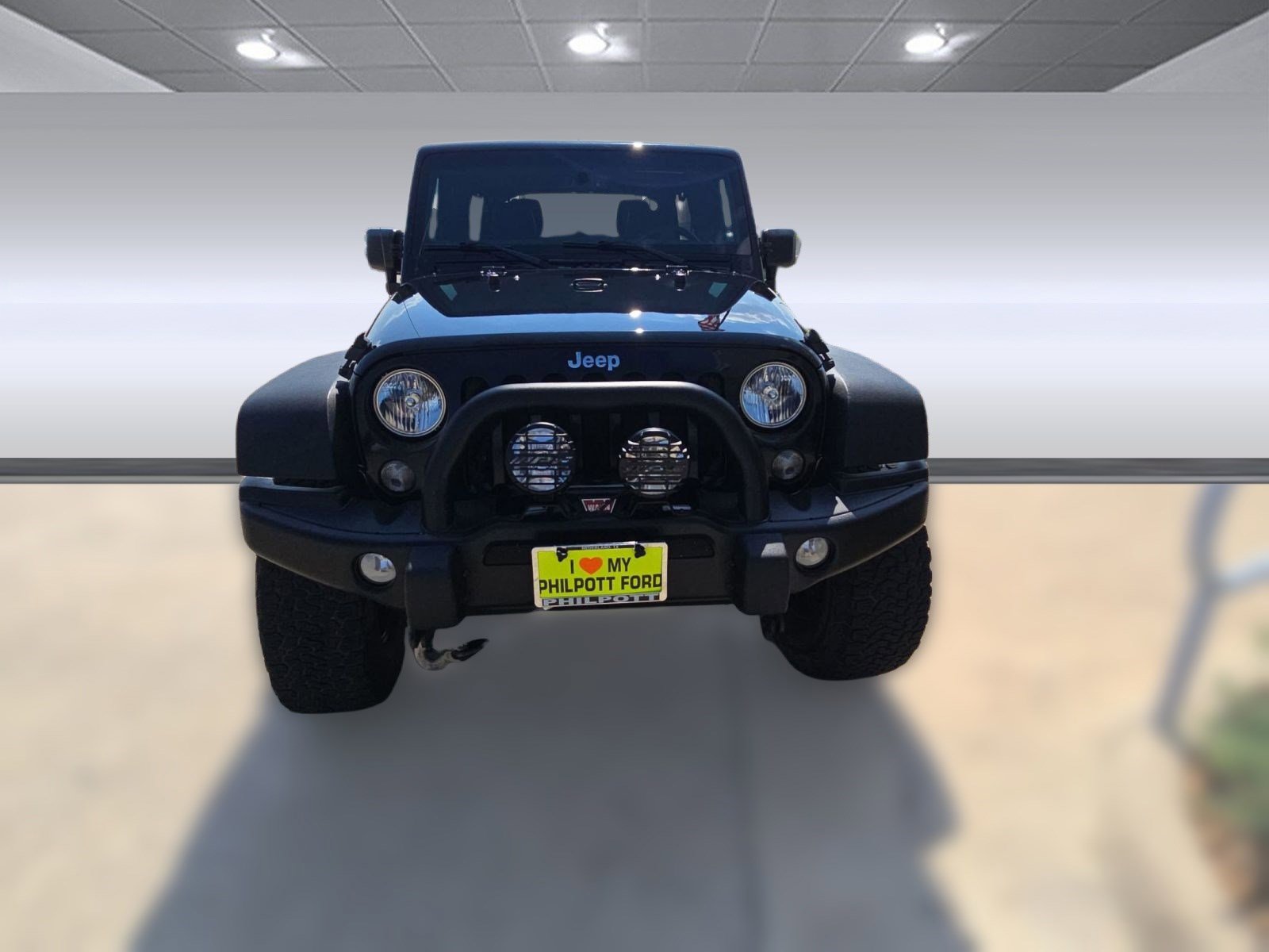 2016 Jeep Wrangler Unlimited Rubicon photo 2