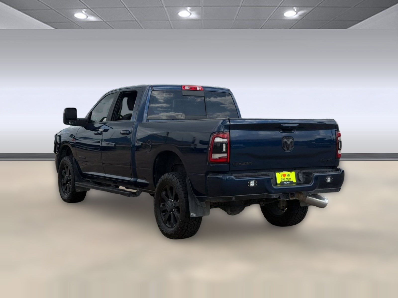 2500 Big Horn Truck Crew Cab