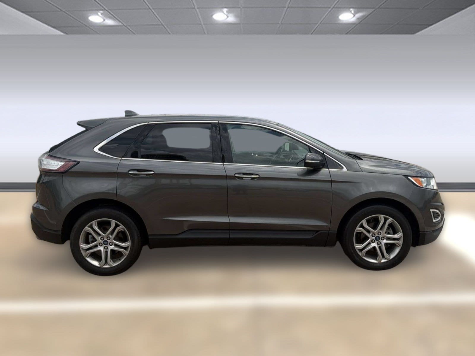 Edge Titanium SUV
